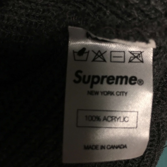 Grey basic Supreme beanie - Picture 4 of 4
